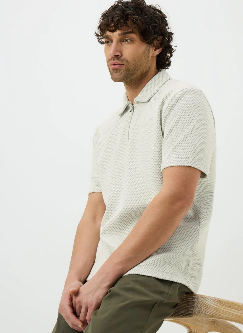 ماتلان Ecru Diamond Jacquard Zip Polo Shirt